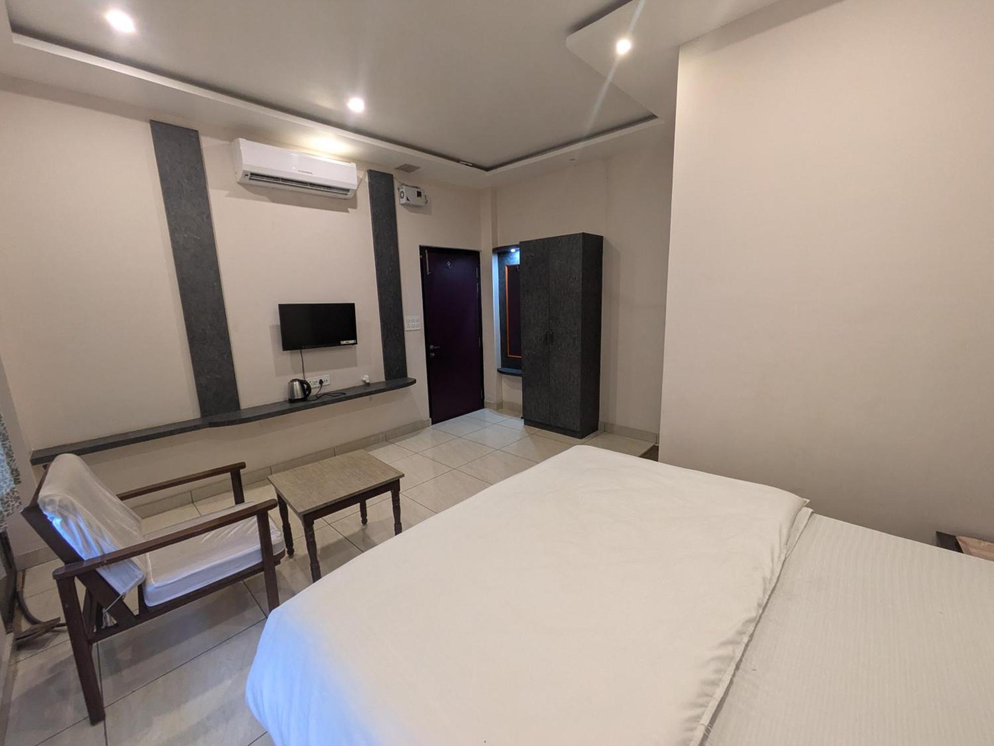 Hotel Kishori Vatika Ramnagar  Exterior foto